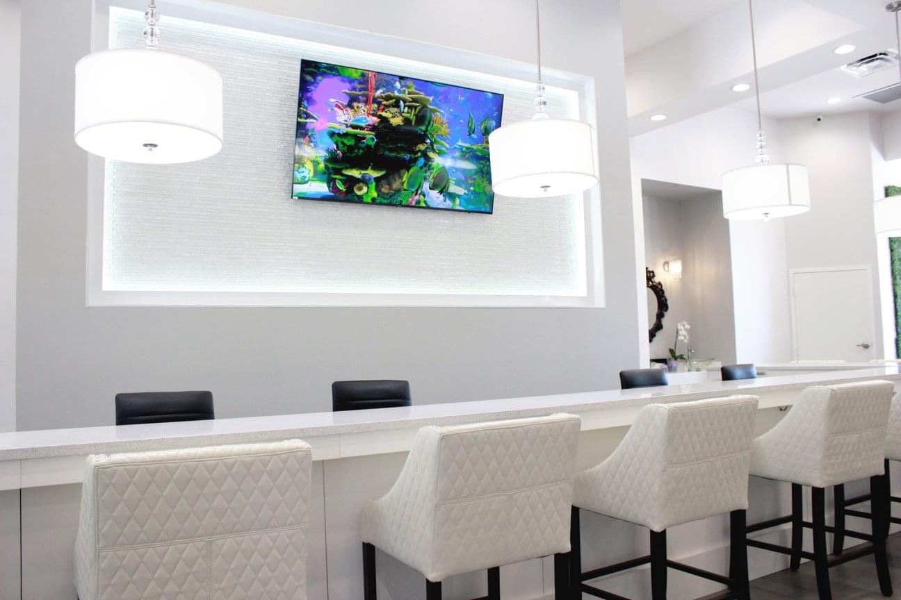 Luxia Nail Spa Northbridge interior